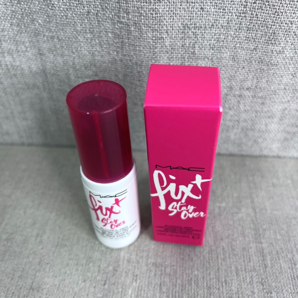 ❤️3 for $25❤️ MAC Fix+ Stay Over Alcohol-Free 16HR Setting Spray mini - Picture 4 of 5